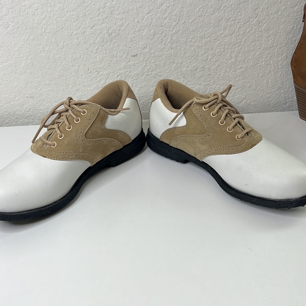 Austin Golf Shoes Two Toned Tan And White Womens Size 7 Spike Key - Picture 8 of 14